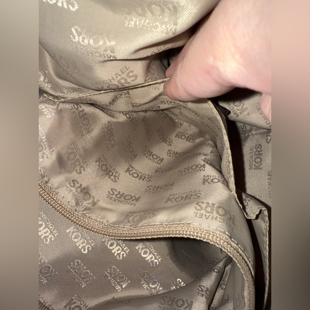Michael Kors hobo/wallet bundle - Picture 10 of 16